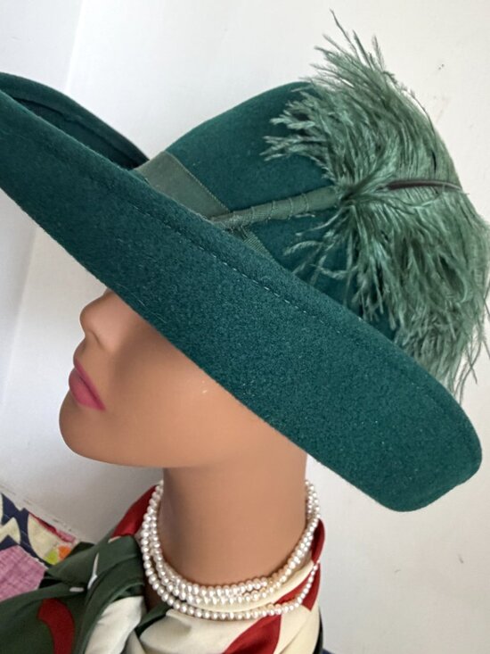 Vintage 1940s USA Bollman Victorian Plume Feather Bowler Fedora Forest Green Hat main image 6
